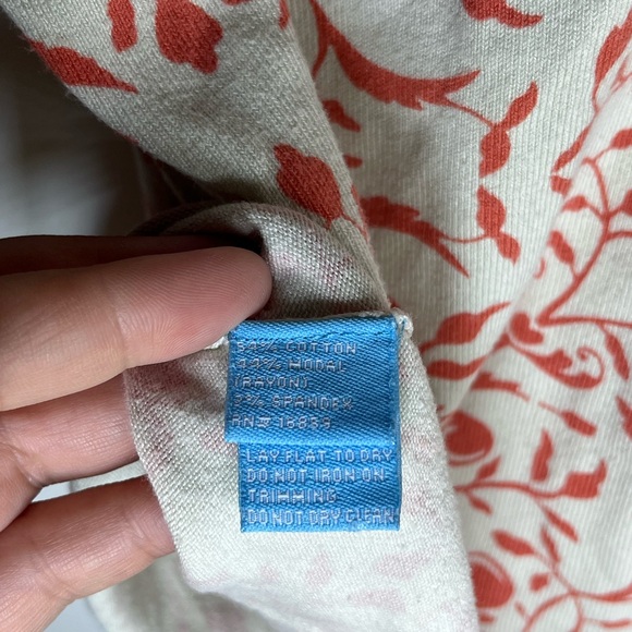 J. McLaughlin Floral Button Front Cardigan Size M - Picture 7 of 8